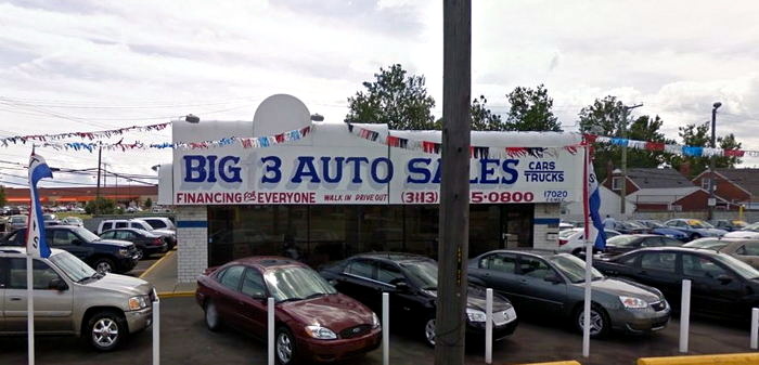 Arthur Treachers Fish & Chips - Detroit - 17020 8 Mile Rd (newer photo)
